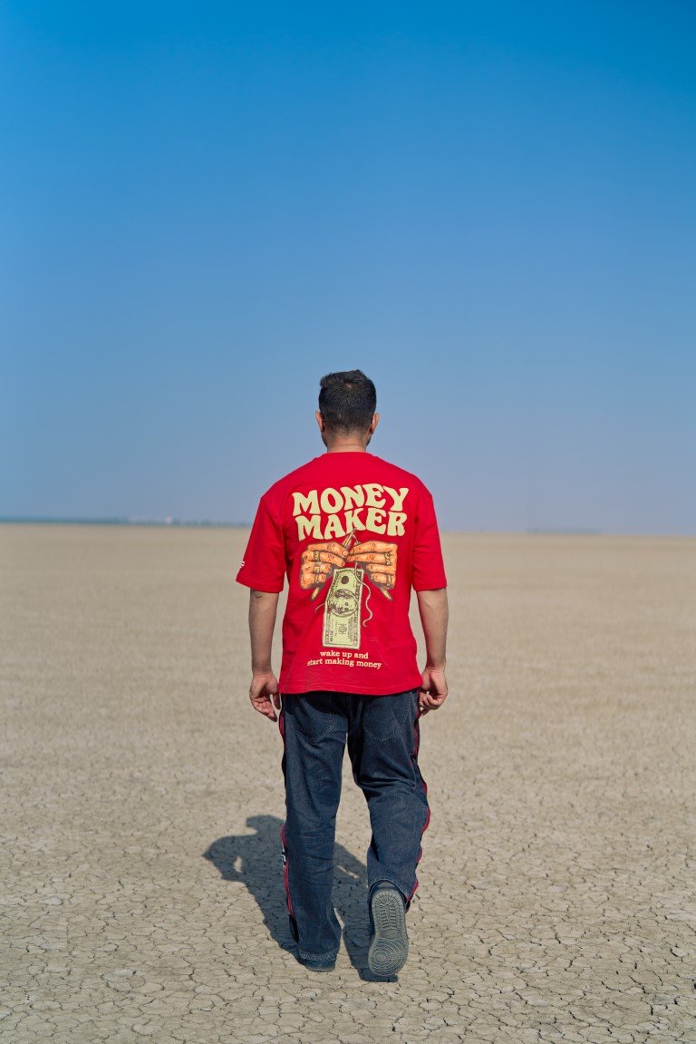 Money Moves Tee – Fire Red